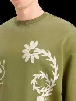 Clearance Scotch & Soda GARMENT DYED ARTWORK SWEATSHIRT MossGreen