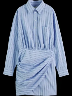 Outlet Scotch & Soda MINI POPLIN WRAP DRESS MysticBlueStripe