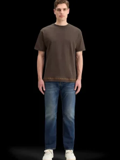 Online Scotch & Soda RELAXED FIT EMBROIDERY T-SHIRT Coffee